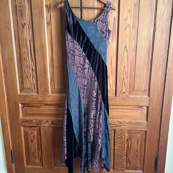 Velvet and lace bohemian Spencer Alexis Dress - Picture 5 of 12